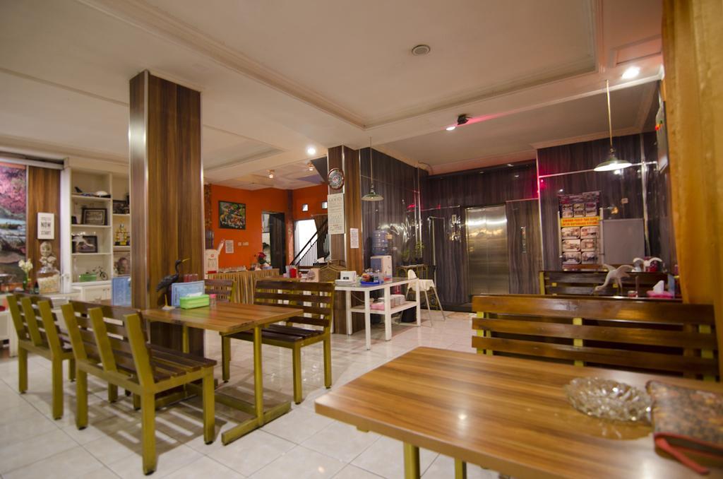 Guest House Salon Fora Gegerkalong Setiabudhi Bandung Dış mekan fotoğraf