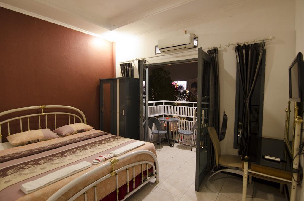 Guest House Salon Fora Gegerkalong Setiabudhi Bandung Dış mekan fotoğraf