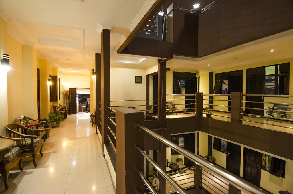 Guest House Salon Fora Gegerkalong Setiabudhi Bandung Dış mekan fotoğraf